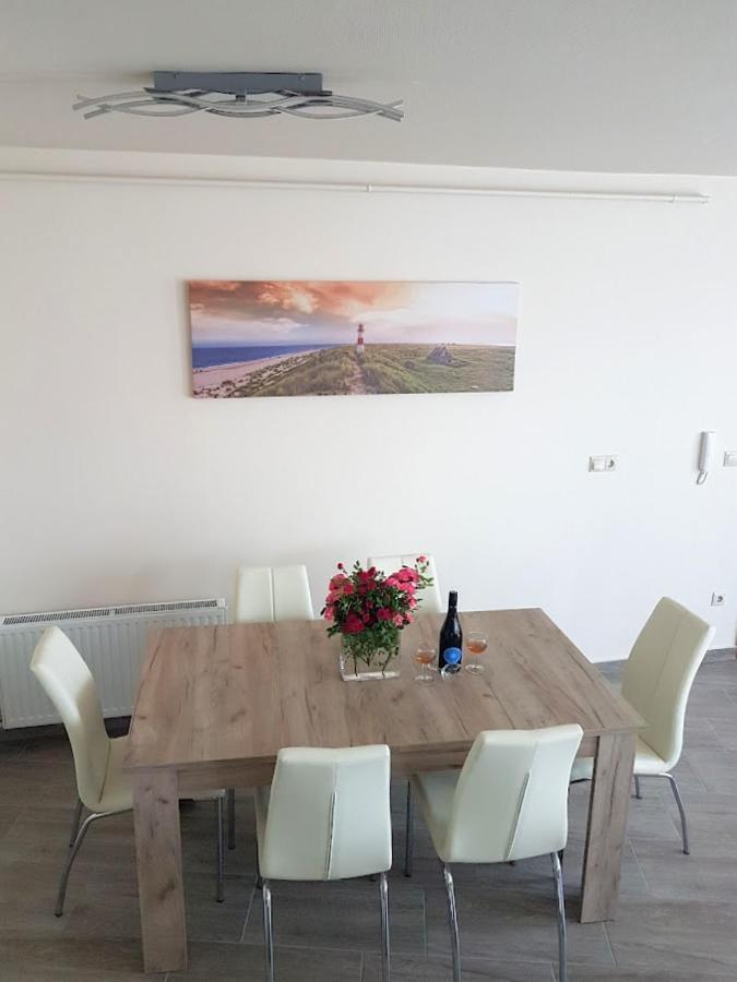 Silver Lodge Apartment 1 Eger Ngoại thất bức ảnh